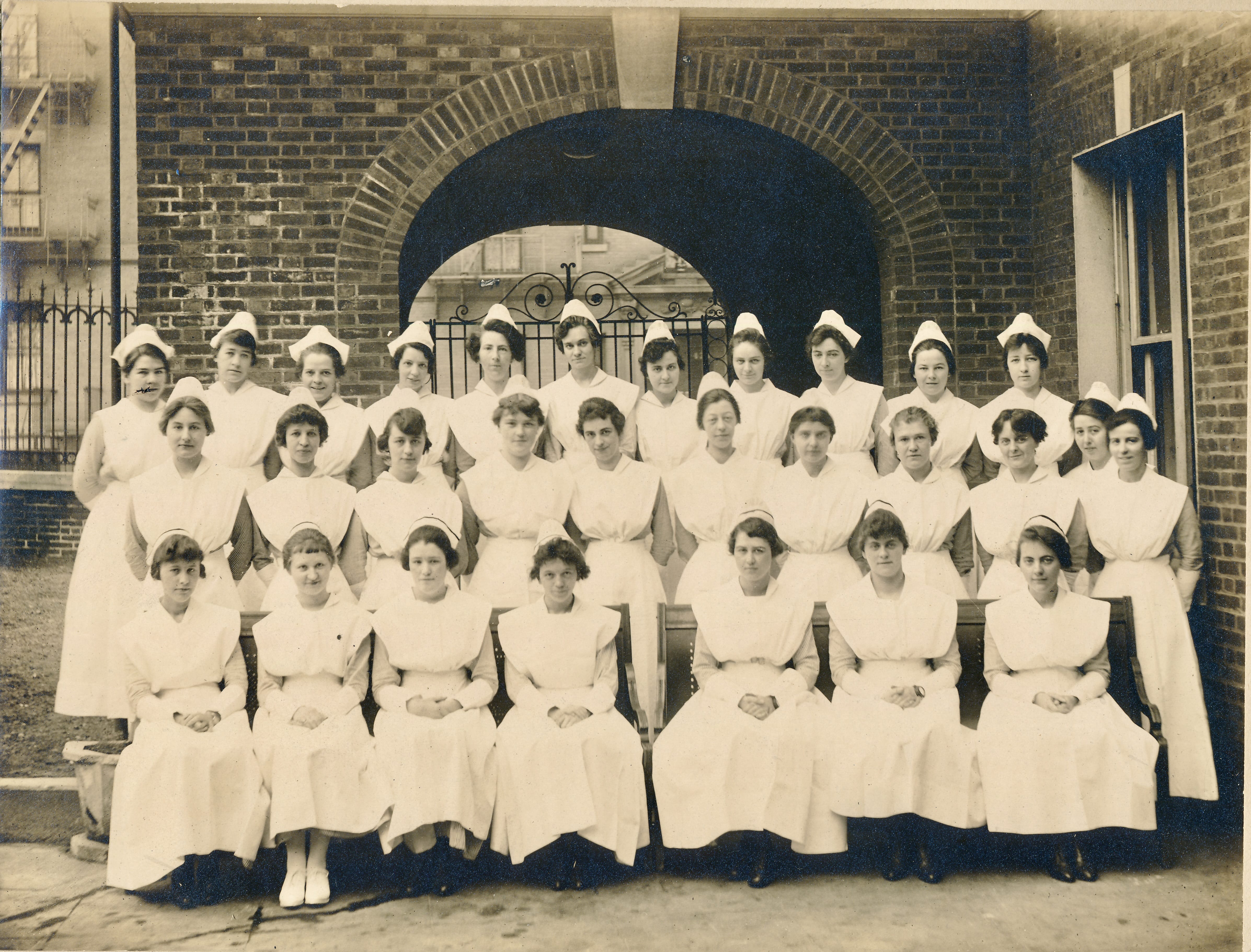 Flower Hospital Nurses group photo 1917-1918
